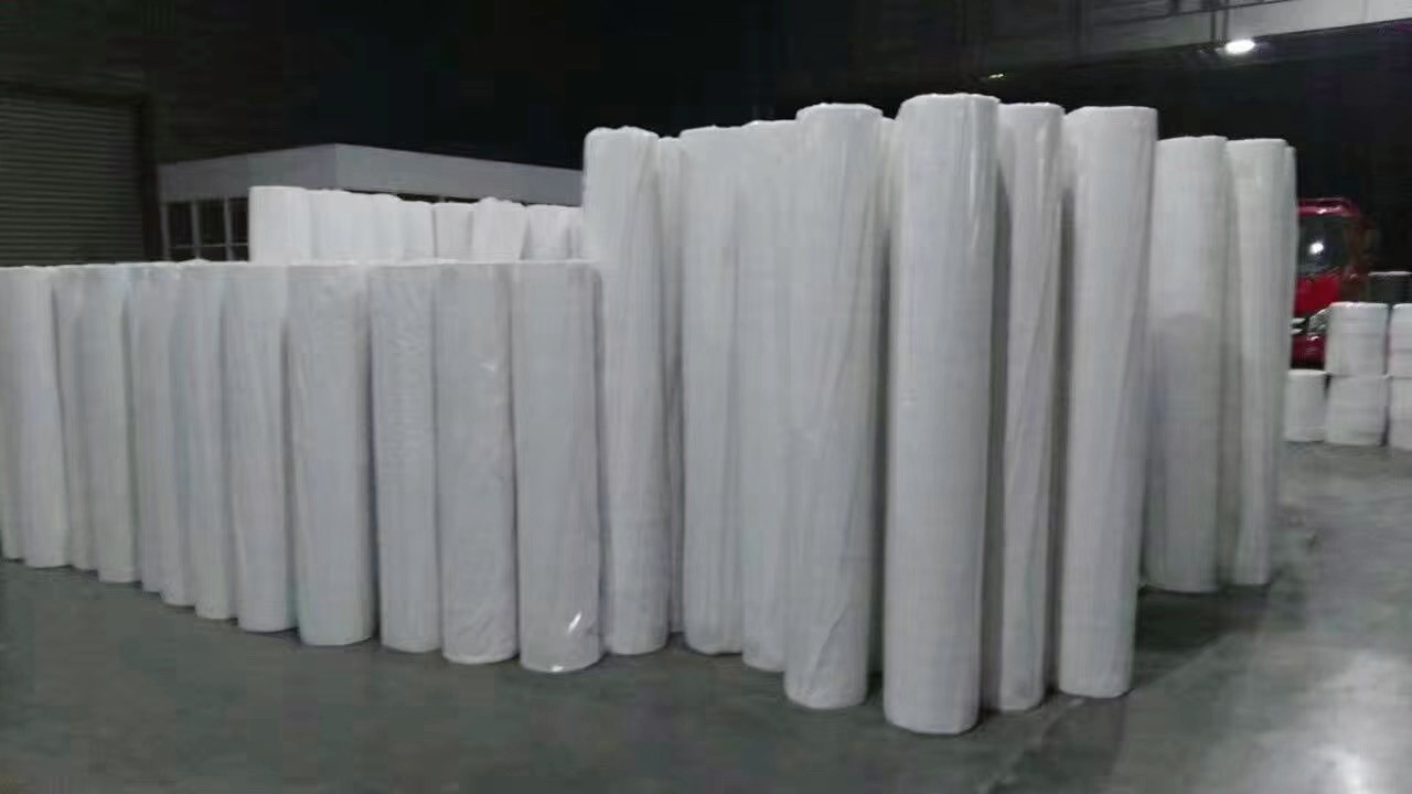 無紡布的特點(diǎn)